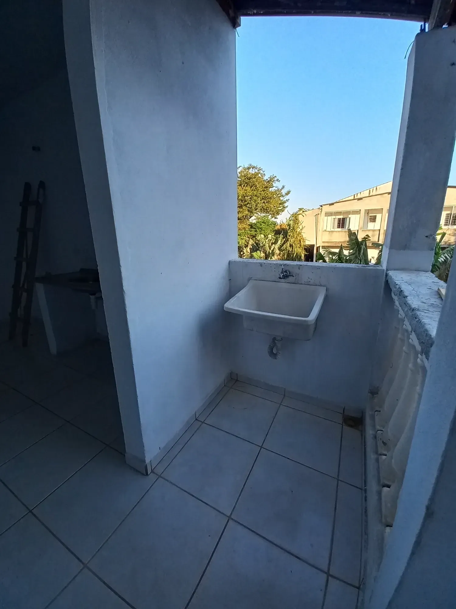 Imagem Casa com 3 Quartos para Alugar, 103 m² em Parque dos Príncipes - Jacareí