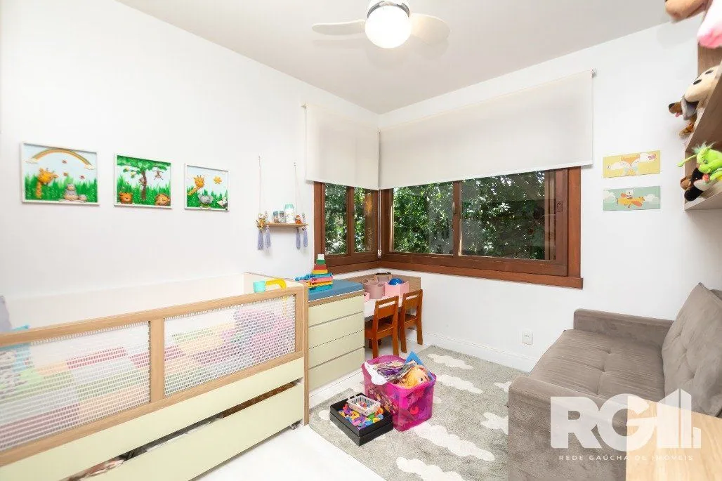 Imagem Apartamento Reformado! Com 3 dorm, sendo 1 suíte, 2 vagas na Rua Corte Real.