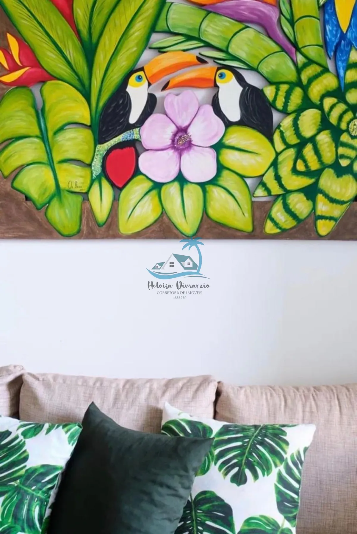 Imagem Apartamento MOBILIADO com 2 dormitórios à venda em Ubatuba a 700 metros da orla do Itaguá.