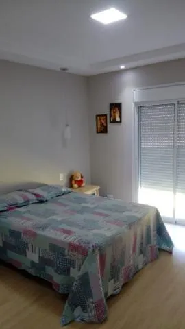 Imagem VENDA DE CASA NO CONDOMÍNIO IBIRAPITANGA, EM SANTA ISABEL/SP, 287m² com 3 suítes. CONSULTE-NOS.