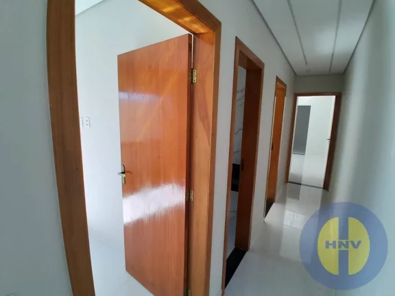 Imagem Vendo casa com piscina em Itaipuaçu