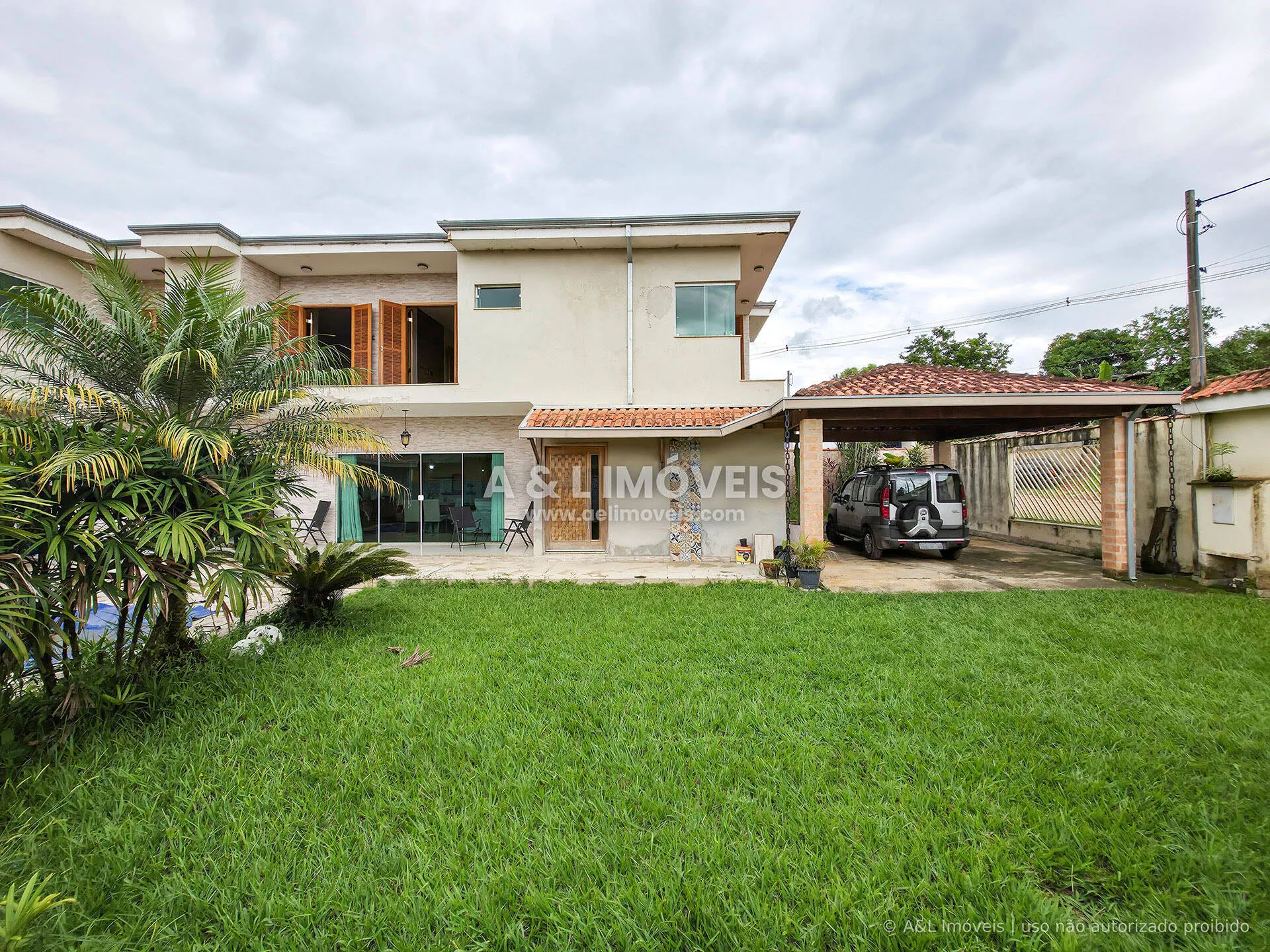 Imagem Casa em Tremembé | 313 m², 4 Suítes, Piscina e Área Gourmet