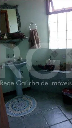 Imagem Casa para Venda - 194m², 4 dormitórios, sendo 1 suites, 2 vagas - Taruma