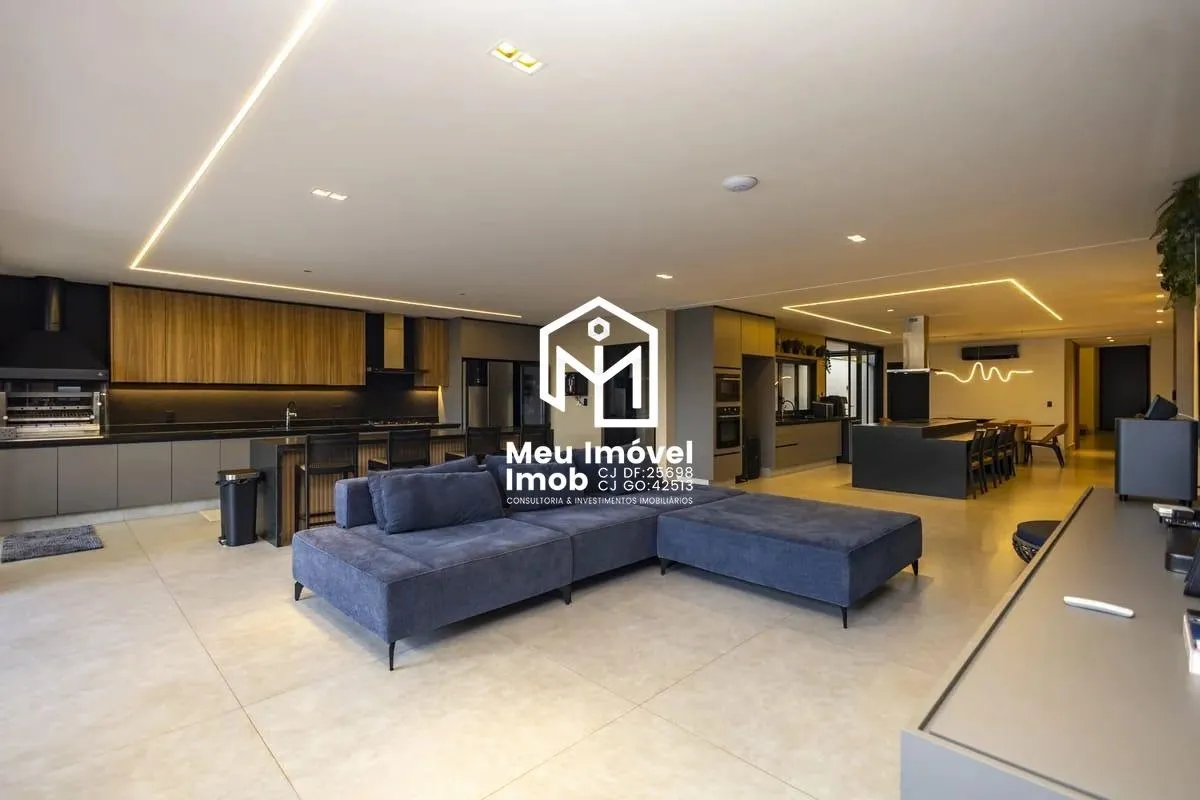 Imagem Casa 4 Quartos 4 Suítes 4 Vagas 900m² Porteira Fechada