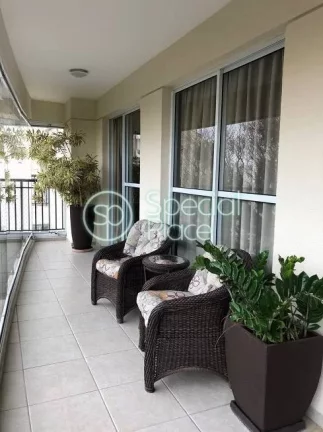 Imagem Apartamento de alto padrão com 176 m², 4 dormitórios sendo 3 suítes, living amplo, sala com 2 am...
