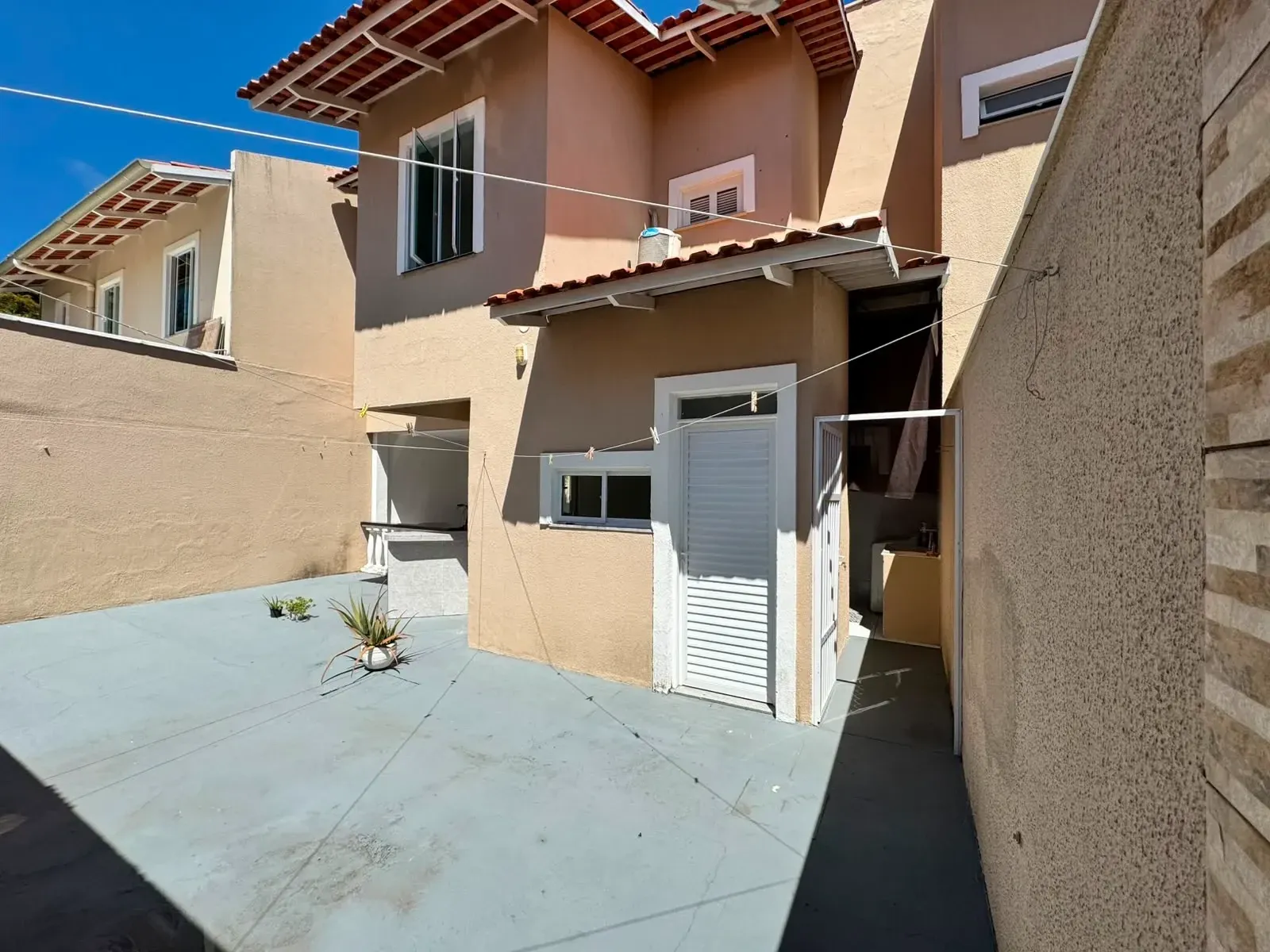Imagem Casa de Condomínio com 3 Quartos à Venda, 102 m² em Cidade 2000 - Fortaleza