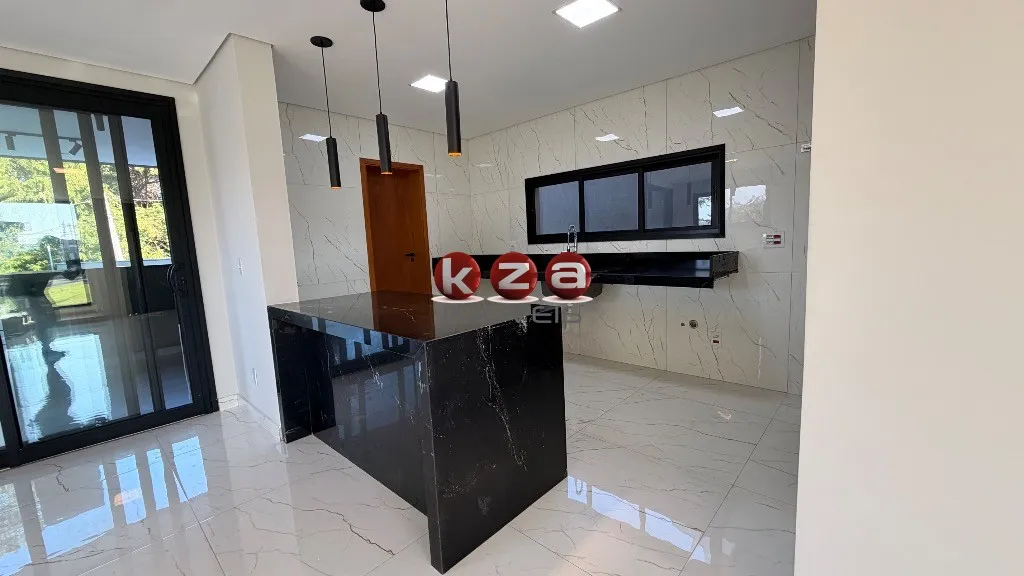 Imagem Imperdível Casa em Condomínio à Venda em Valinhos-SP - Condomínio Villa do Sol, 3 Suítes, 2 Salas 240m²