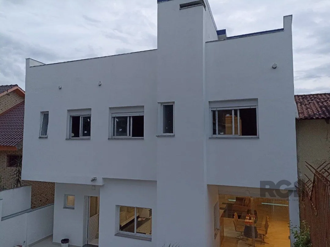 Imagem Casa Em Condomínio 3 quartos no bairro Nonoai, em Porto Alegre