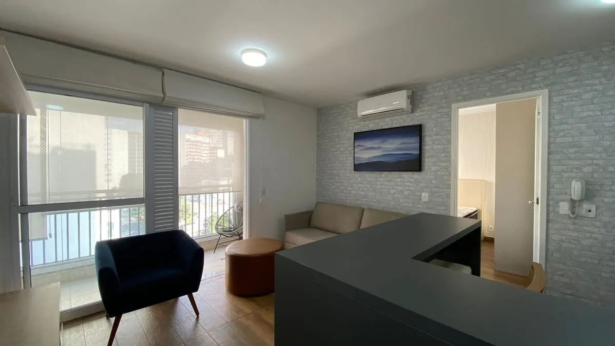 Foto do imóvel Apartamento com 2 Quartos para alugar, 48m² - Bela Vista em Rua Santo Amaro, 27 - Bela Vista, São Paulo - SP