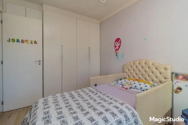 Imagem Vende apartamento no Bairro Passo da Areia - Porto Alegre