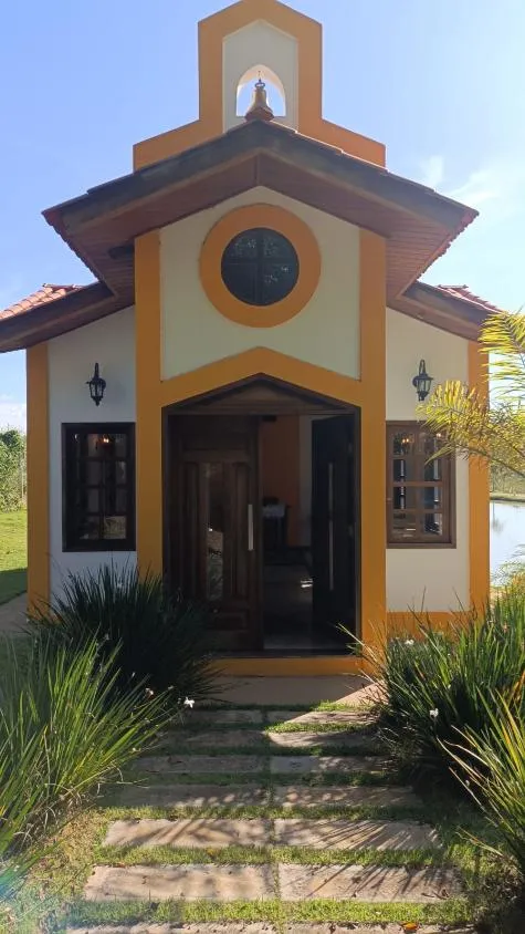 Imagem Vendo um magnífico sítio em Perdigão/MG com 64.000 m² de extensão