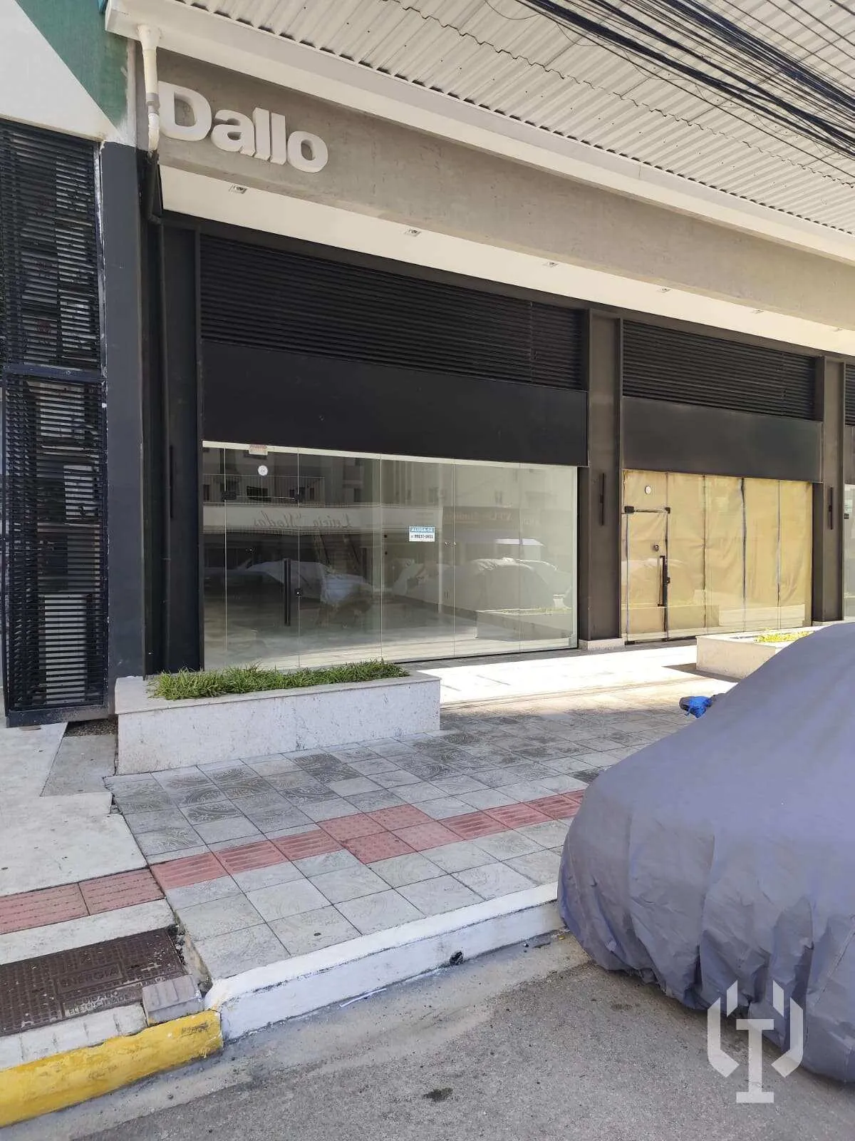 Sala comercial para alugar, no La rocca -Dallo em Itapema, Centro, 290m2