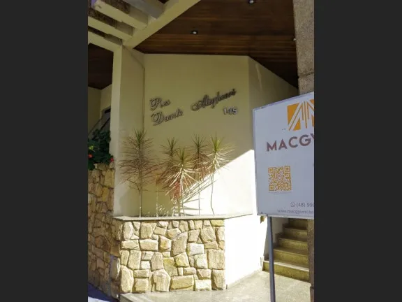 Imagem Cobertura com 3 Quartos à Venda, 210 m² em Comerciário - Criciúma
