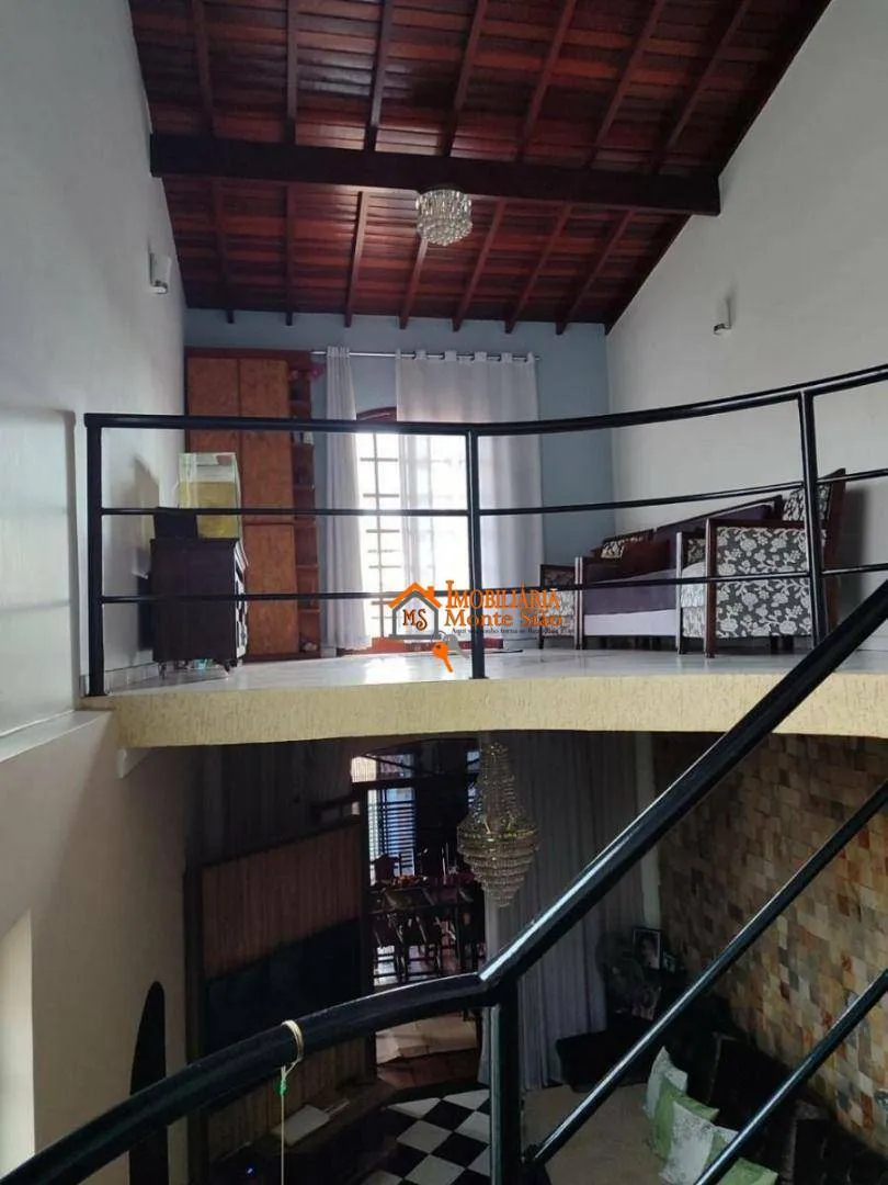 Imagem Sobrado com 3 dormitórios à venda, 213 m² por R$ 778.000,00 - Parque Continental I - Guarulhos/SP