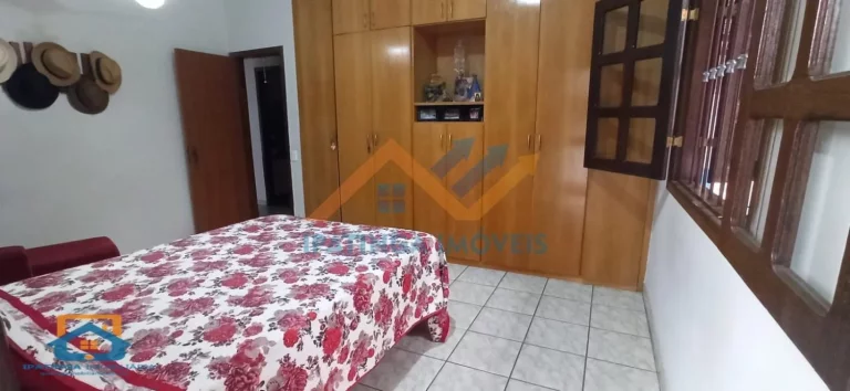 Imagem Casa com 3 quartos no bairro Iguaçu em Ipatinga