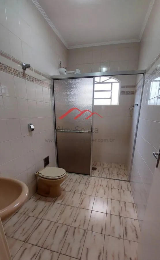 Imagem Casa para Venda em Hortolândia, Jardim Santa Izabel, 4 dormitórios, 1 suíte, 3 banheiros, 4 vagas