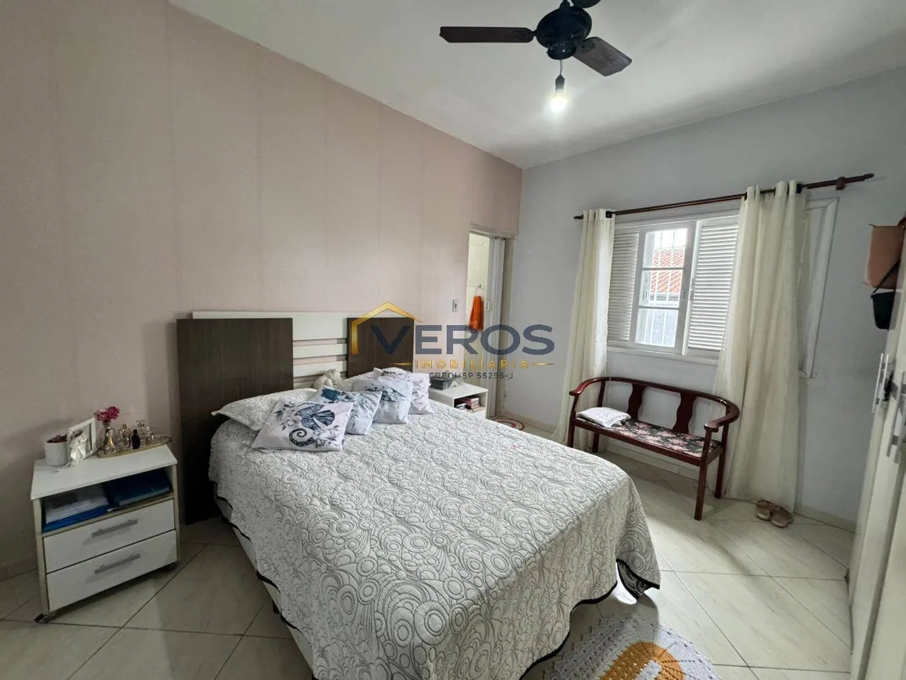 Imagem Casa com amplo terreno no Jardim Britânia - Caraguatatuba