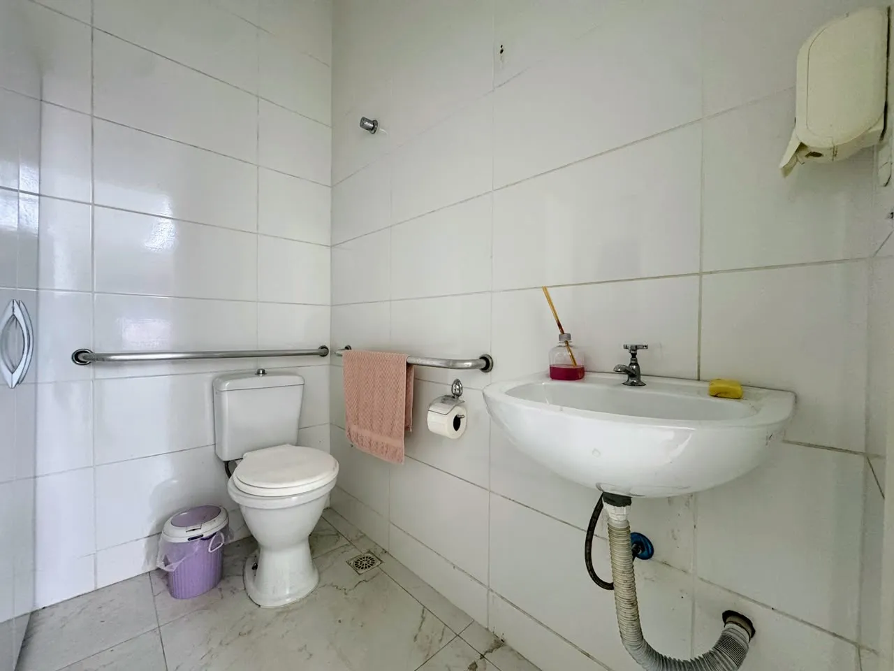 Imagem Sala Comercial à venda com 57.44m2 por R$ 750.000,00