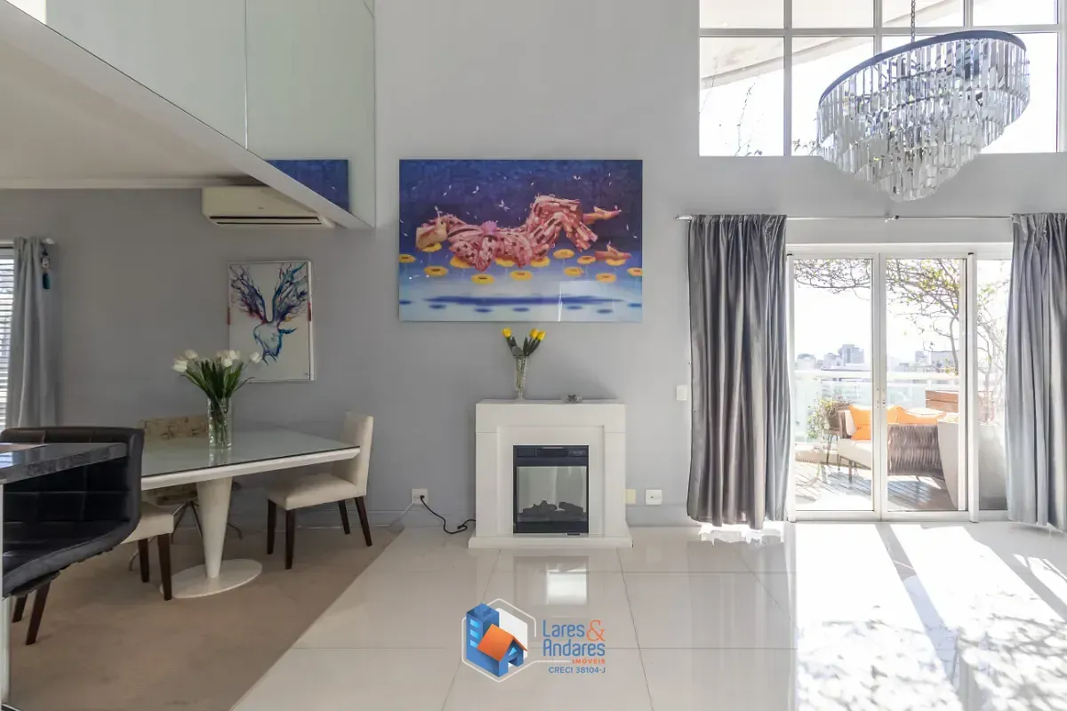 Imagem Duplex para venda em Jardim América com 2 quartos, sendo 2 suítes, 138m²