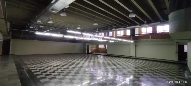 Imagem Prédio comercial com 4.078m² de área total próx. a Vila Sônia.