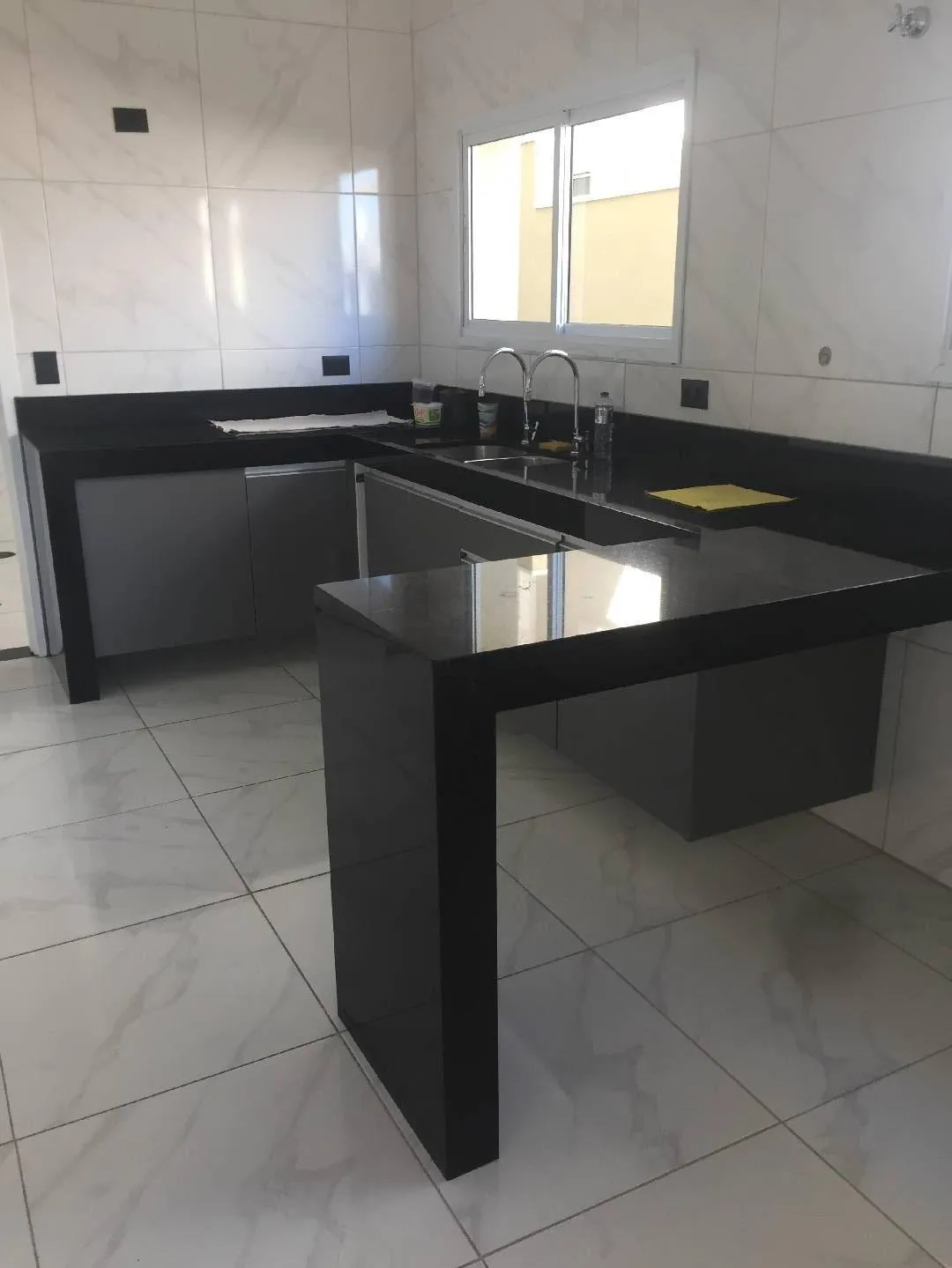 Imagem Sobrado para venda e locação no Residencial 6 - Alphaville