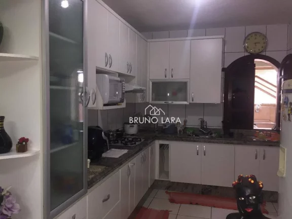 Imagem Casa com 4 dormitórios à venda, 157 m² por R$ 950.000,00 - Três Poderes - Igarapé/MG