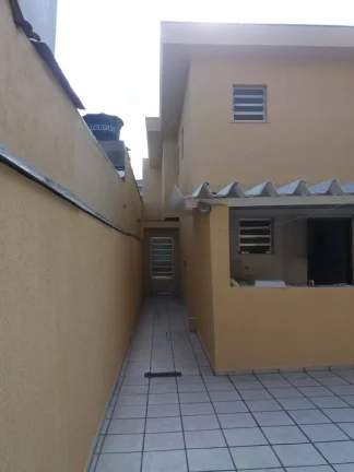 Imagem Sobrado 3 dormitórios 1 Suite e 3 Vagas de Gargens com Edicula