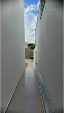 Imagem Casa em Condomínio de Luxo à Venda em Jundiaí-SP, Bairro Condomínio Panorama, 4 Quartos, 2 Suítes, 167m²
