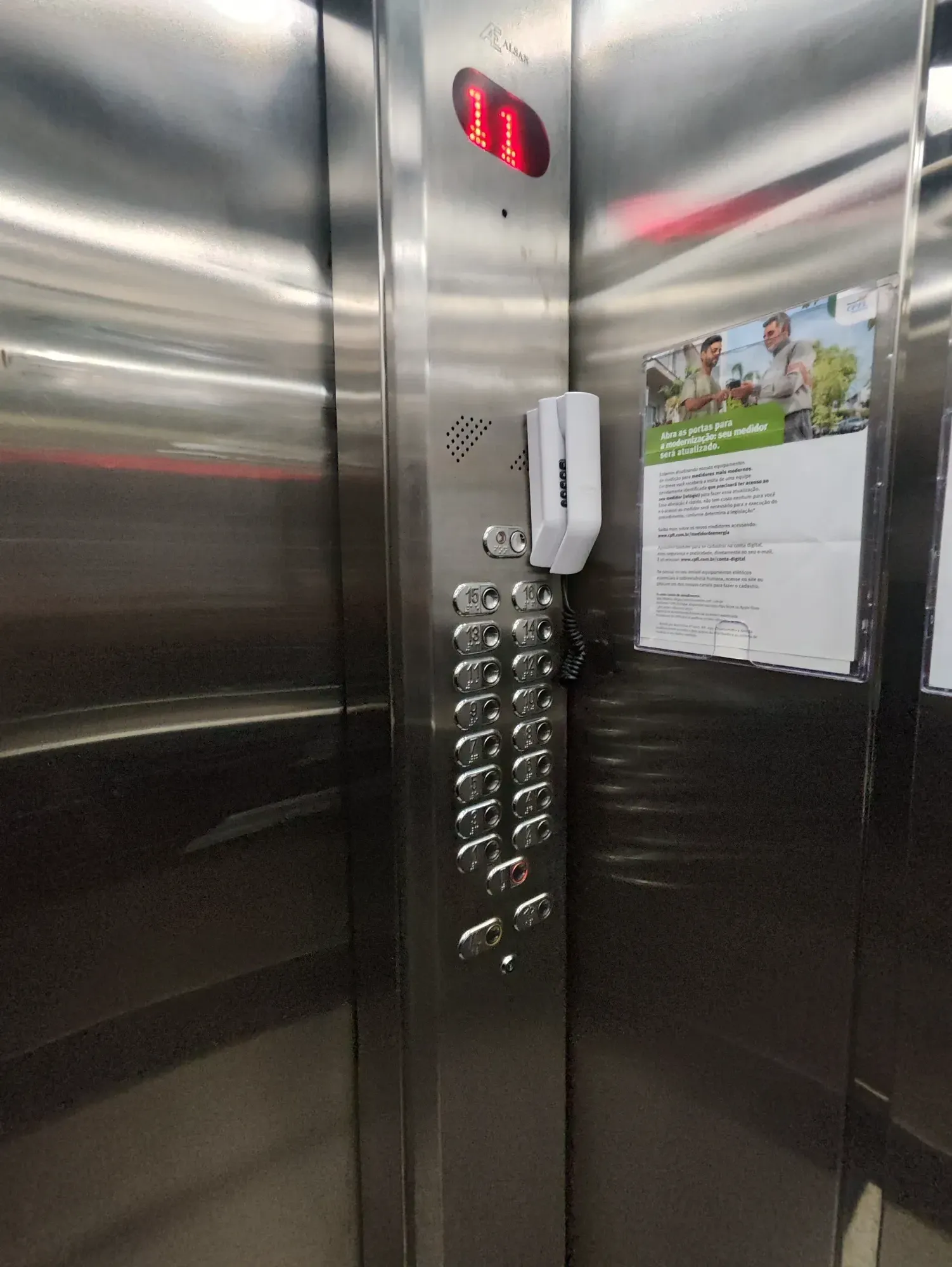 Imagem Apartamento com 2 Quartos à Venda, 60 m² em Centro - São Vicente