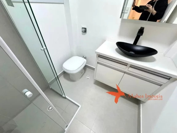 Imagem Oportunidade única: Apartamento à venda em Pinheiros, São Paulo - 2 quartos, 3 salas, 1 banheiro, lavabo, 1 vaga, 76m²