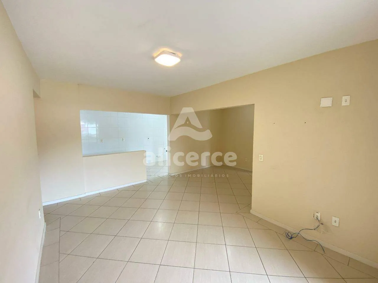 Imagem Apartamento com 114 m² à venda, 3 dormitórios com suíte em Forquilhinhas - São José - SC