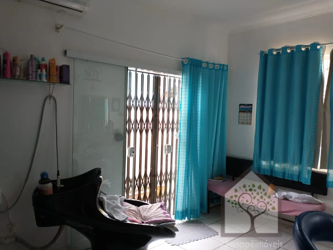 Imagem Casa com excelente localização no Saco dos Limões