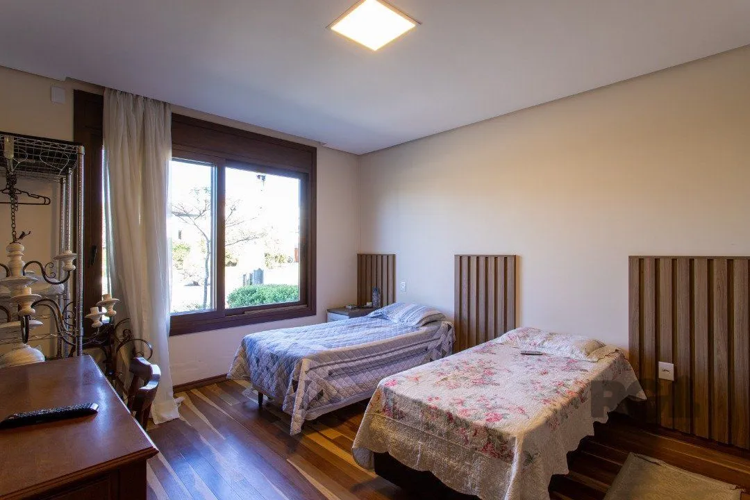 Imagem Casa de Condomínio em Terraville