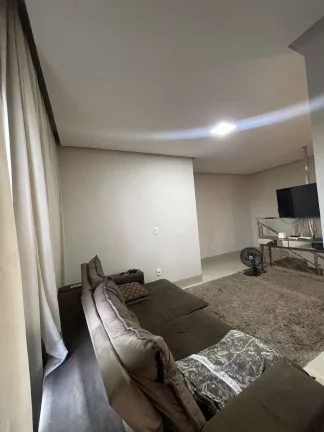 Imagem Casa Alto Padrão em São Cristóvão, Goianésia/GO