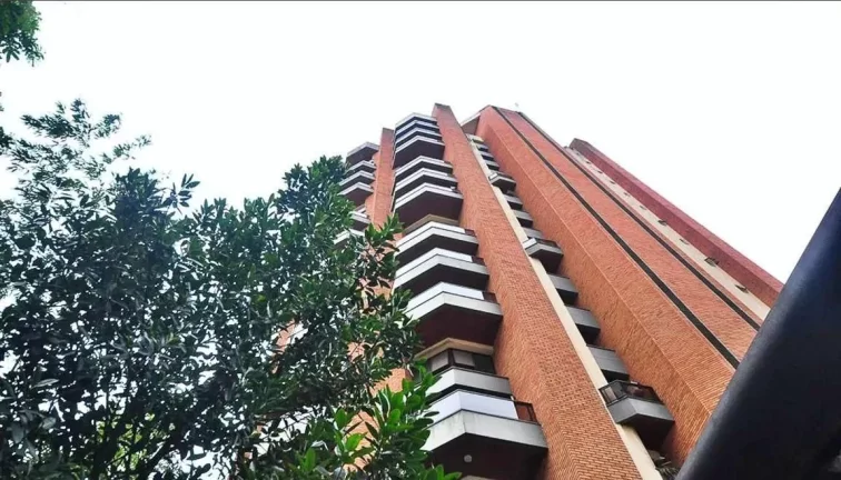 Imagem Flat disponível para venda no Montecattini Morumbi São Paulo, com 38m², 1 dormitório e 1 vaga de garagem