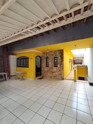 Imagem Casa para Alugar com 110m², 2 dormitórios, sendo 1 suíte, 1 sala e 1 vaga!!!
