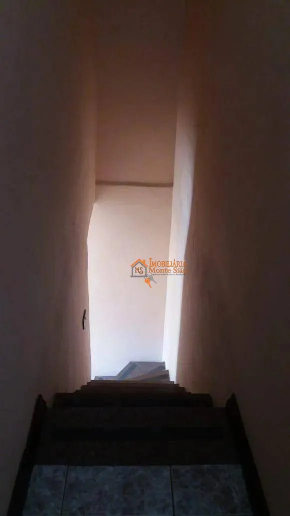 Imagem Casa com 3 dormitórios à venda, 200 m² por R$ 360.000,00 - Jardim Novo Portugal - Guarulhos/SP