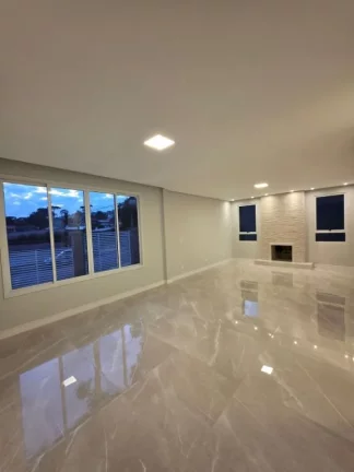 Imagem Casa à venda no Santo Inácio - Atrás o Parque Barigui
