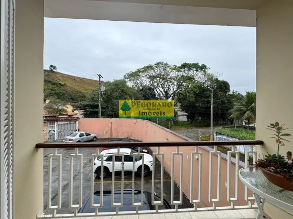 Imagem Imperdível! Casa em condomínio à venda em Caraguatatuba-SP, no bairro Prainha: 2 quartos, 2 suítes, 1 sala, 3 banheiros, 1 vaga, 72m²