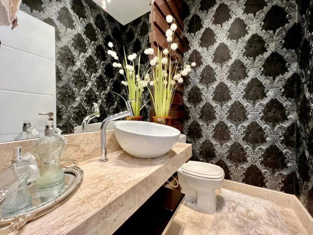 Imagem Casa em Condominio 6 Dormitórios - Bairro Zona Nova