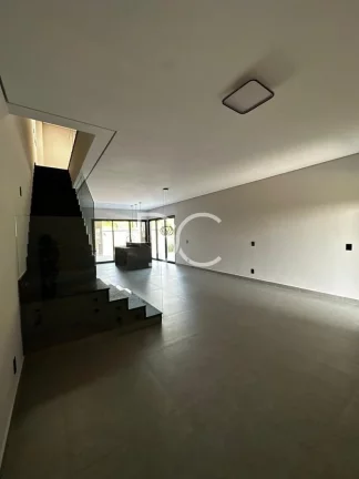 Imagem Condomínio Sunlake - Venda Sobrado AC 225 m² | AT 280 m² | 3 Dormitórios | 3 Suítes | 5 Banheiros | 4 Vagas