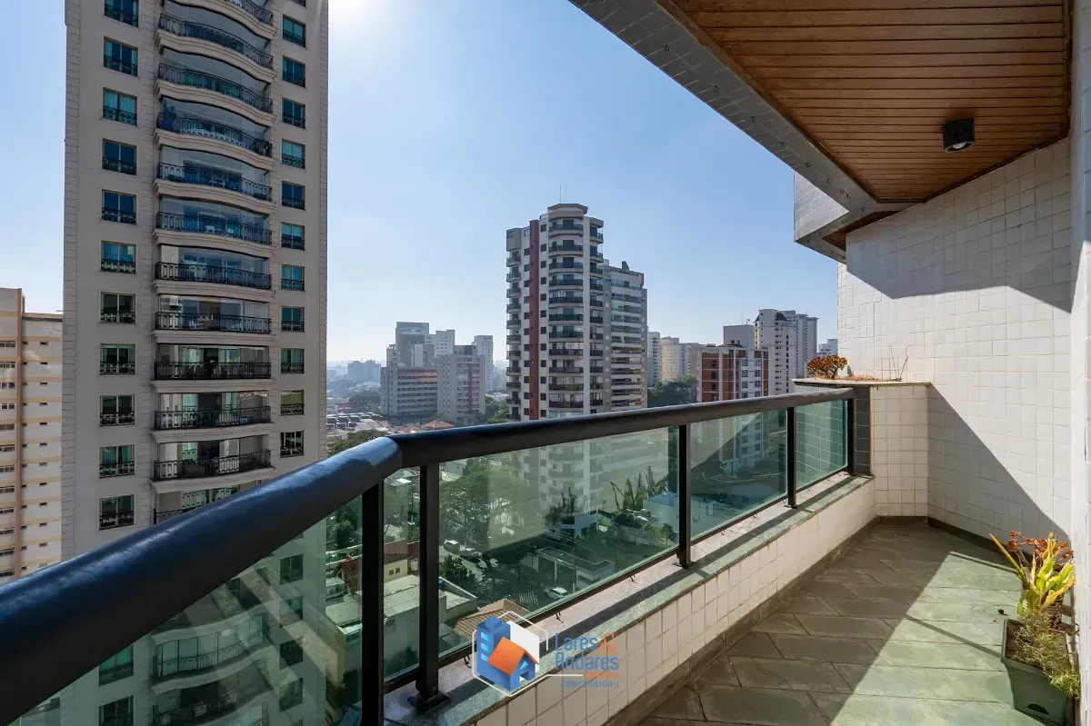 Imagem Apartamento para venda em Campo Belo com 4 quartos, sendo 1 suíte, 163m²