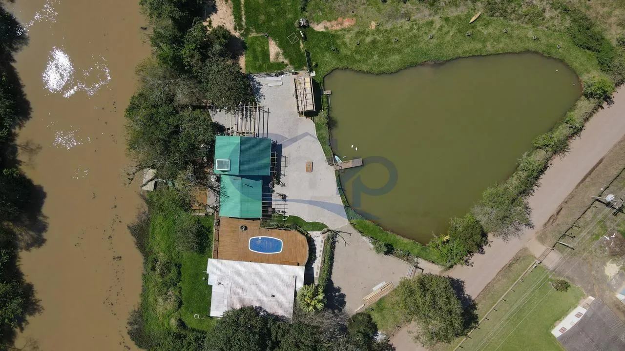 Imagem Sitio com chale e casa de alvenaria em Vila Sao Joao, Torres