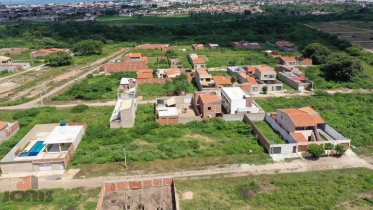Imagem Terreno a Venda no bairro Salesianos - Juazeiro do Norte, CE