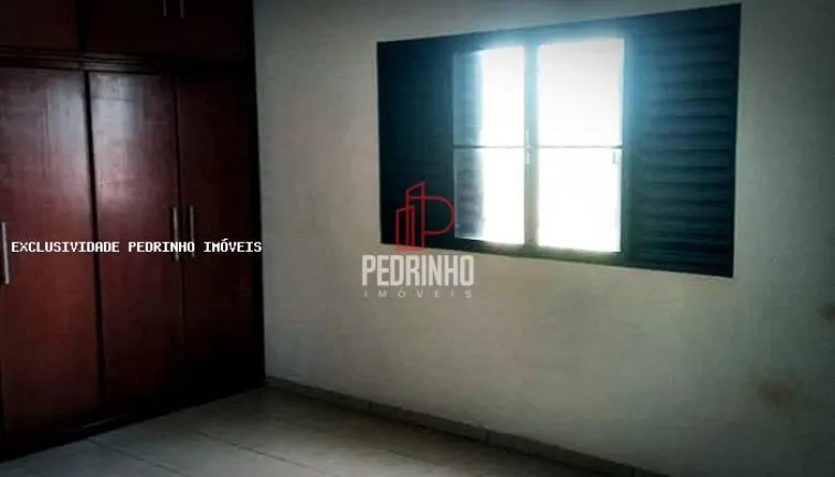 Imagem Casa com 3 Quartos à Venda, 226 m² em Jardim Independência - Ituverava