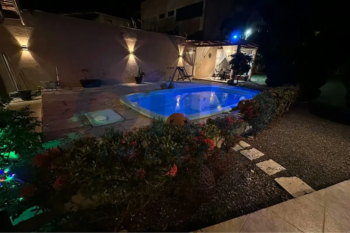 Imagem Bangalô com 3 quartos para locação em Taperapuã, Porto Seguro