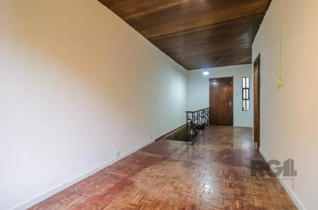 Imagem Casa para Venda - 160m², 3 dormitórios, sendo 1 suite, 2 vagas - Teresópolis