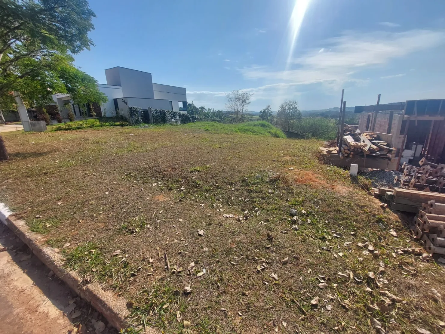 Imagem Terreno à venda 1023M², Condomínio Altos do Cataguá, Taubaté - SP | RESERVA ALTOS DO CATAGUÁ