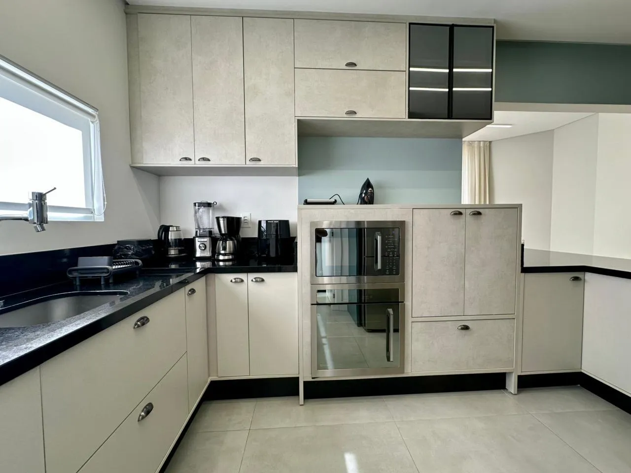 Imagem Apartamento com vista para o mar à venda com 115m2 por R$ 1.800.000,00