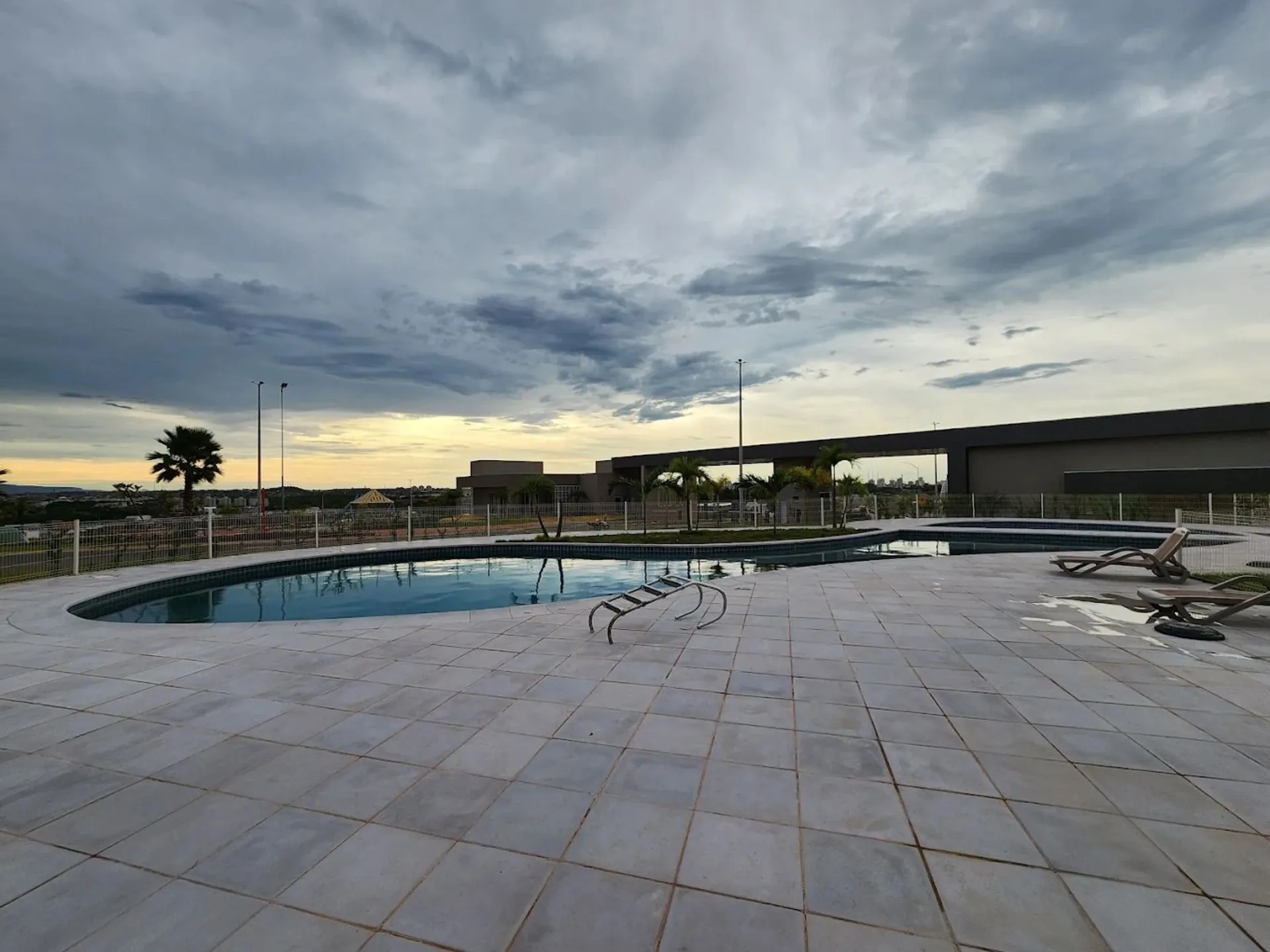 Imagem Terreno Condominio Florais Perola Bairro Ribeirão do Lipa